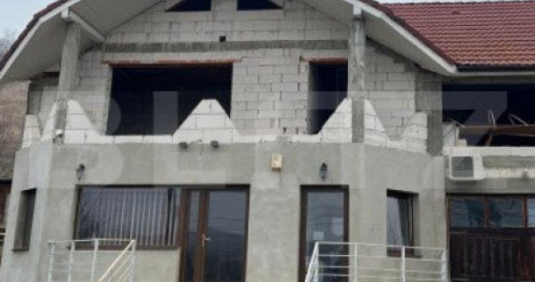Comision 0! Casa de vanzare sau schimb, 240 mp, 700 mp teren