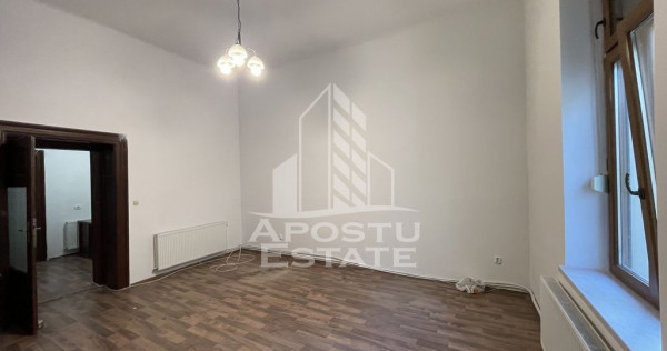 Apartament, 47 mp, 2 camere, Piata Unirii