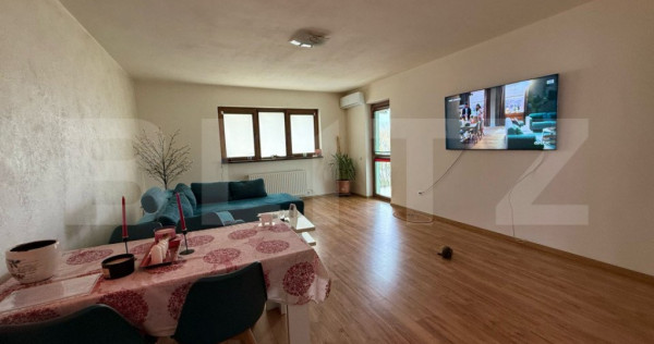 Apartament de vanzare, 3 camere + 2 bai, 87 mp, Sibiu