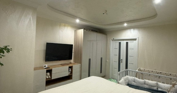 Vanzare garsoniera in zona Florilor