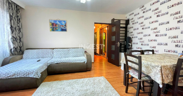 Apartament 3 camere - etajul 2 - Podu Roș, Primăverii