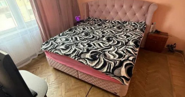 Apartament cu 3 decomandat - zona Grivitei.