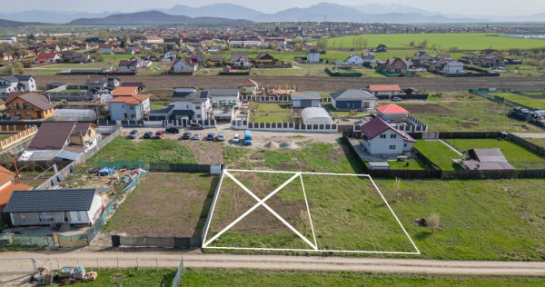 Parcelă pentru Locuință pe strada Uranus, Bod &ndash; Tere...