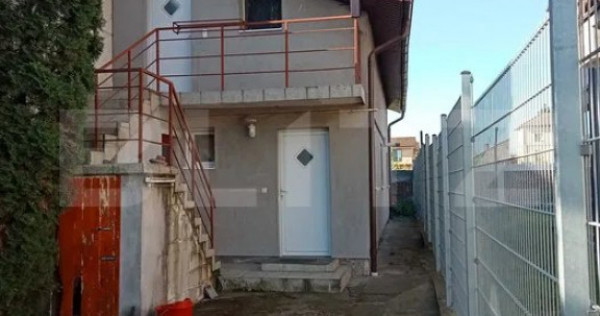 Casa de vanzare, 3 camere, 92 mp, zona Baritiu