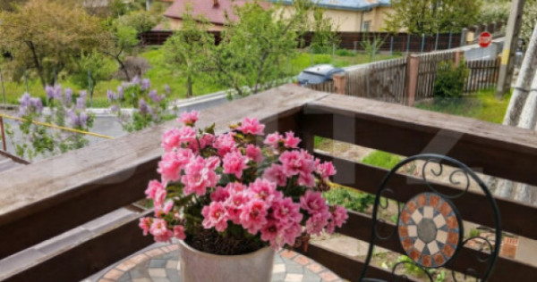 Apartament de vanzare, cu 3 camere, 100 mp, zona Breazu