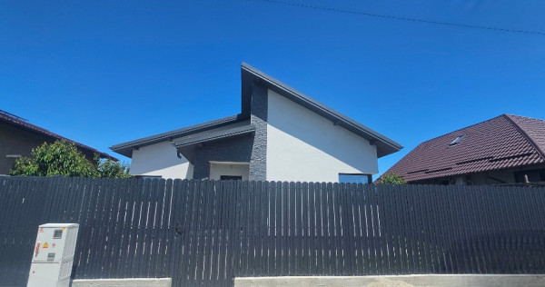 Casa pe parter+mansarda 4 CAMERE/2 BAI/Com.Berceni