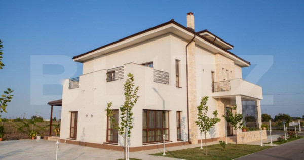 Pensiune premium, de &icirc;nchiriat, cu 6 camere, 420 mp, zona s