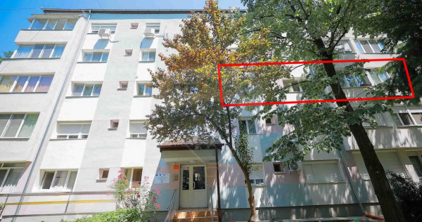 Apartament 3 camere de v&acirc;nzare, Nufarul, Reabilitat, Ap?...