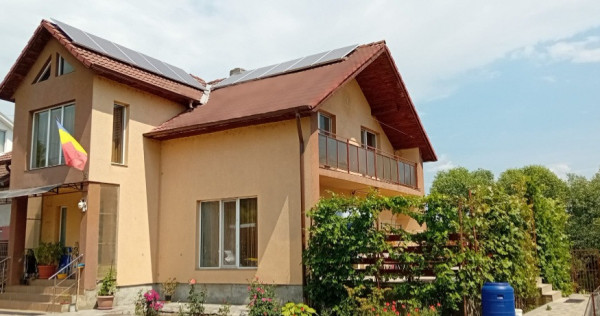 Casa zona Unirea la iesire