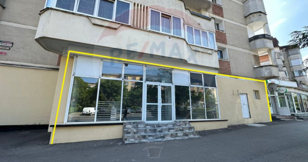 Spațiu comercial de 141 mp - DE INCHIRIAT