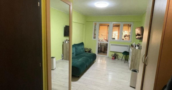 Camera de camin transformata in garsoniera 25mp ,et 1/4 in V