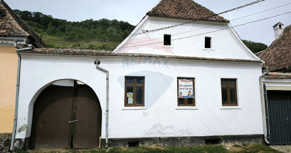 Casă săsească tradițională în inima Biertanului –...