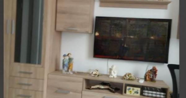 Garsoniera mobilata recent renovata