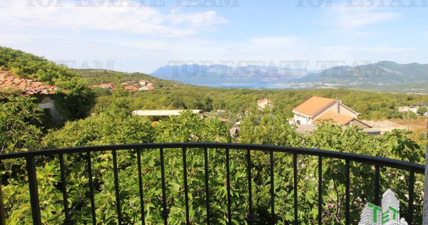 Casa de in Kotor Muntenegru