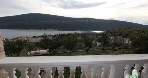 Casa de in Herceg-Novi Muntenegru