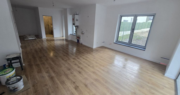 Apartament cu 2 camere 48,90 mp + 21,90 mp terasele + loc...