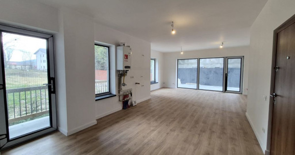 Apartament cu 2 camere 48,90 mp + 21,90 mp terasele + loc...