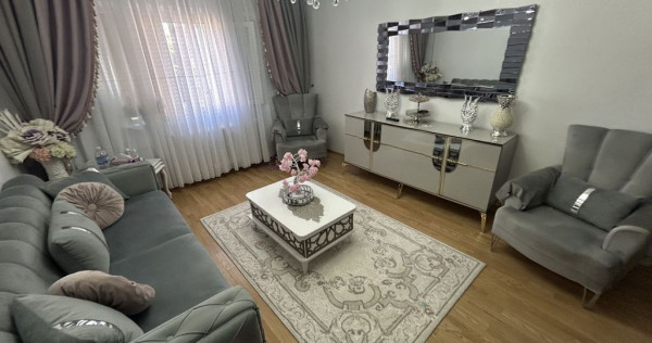 Apartament 3 camere zona Tomis II