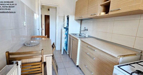 Apartament 2 camere, etaj3/4, zona Ultracentrala