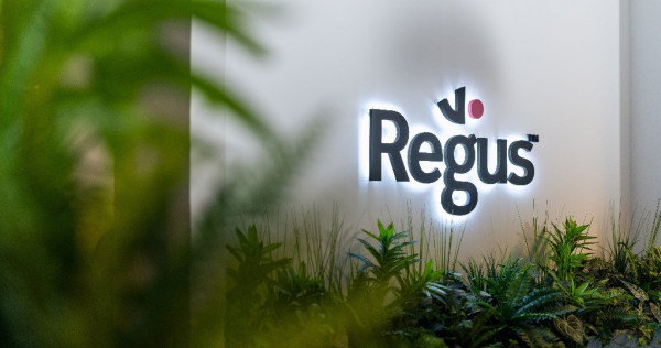 Birou privat pentru 1 persoană – Regus Iulius Business Centre