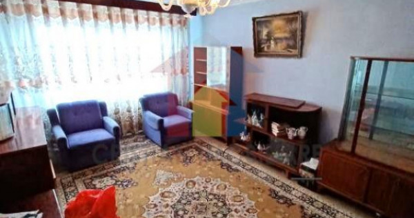 URGENT! 3 camere, 2 bai, DECOMANDAT Dorobantilor - Rosiori