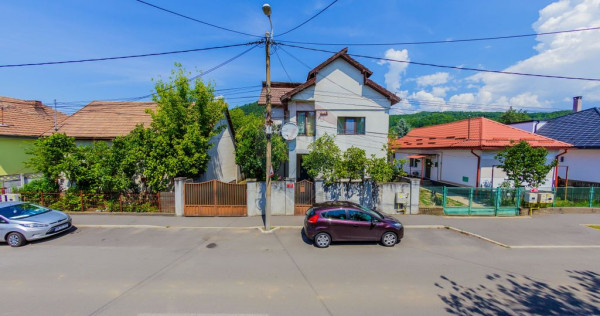 DE VANZARE casa zona centru vechi-SUPER LOCATIE