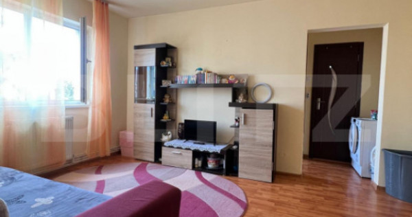 Apartament cu 2 camere, 35,60mp, semidecomandat, zona Kaufla