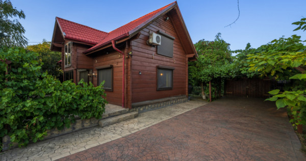 FUNDULEA &ndash; CENTRAL, CASA DE VACANTA 100 MP, LOT 2000 MP!