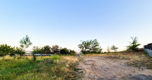 Teren intravilan Platou Prundu