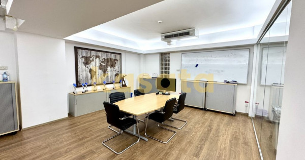 Piata Dorobanti - De vanzare spatiu de birouri in cladire...