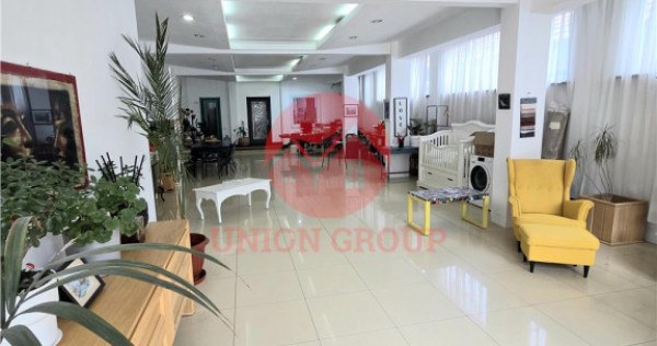 Spatiu Comercial 170 mp cu Vad - Renovat Complet