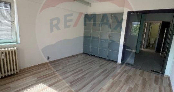 &Icirc;nchiriere apartament birou 3 camere | Bd. Unirii | Trib...