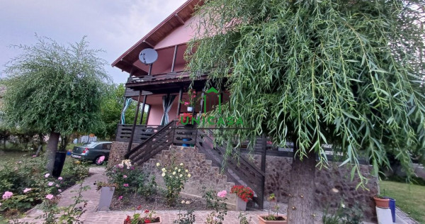 Casa Bunesti/La Cheie