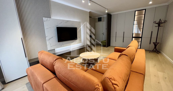 Apartament de lux cu 3 camere , prima inchiriere , in ISHO