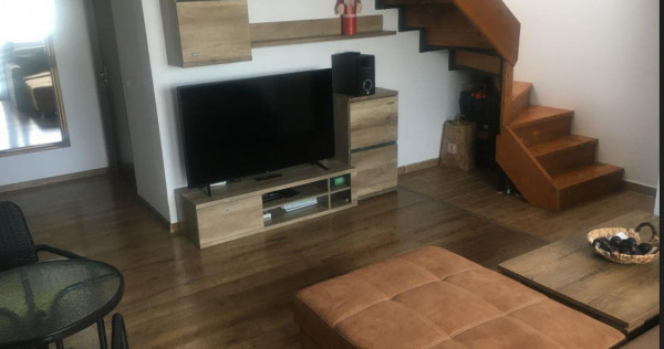 Penthouse de 3 camere in zona Sanpetru