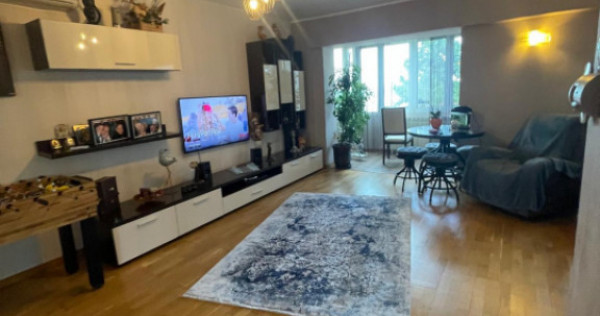 Apartament cu vedere frontala catre mare - zona Faleza Nord,