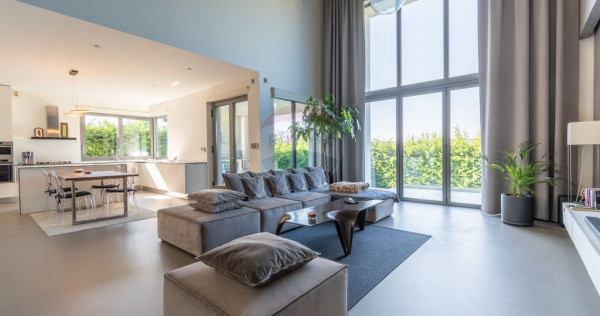 Casa de lux de vanzare in White House Residence