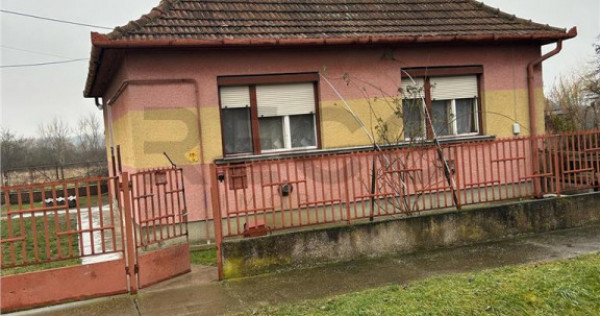 RECO Casa cu 2 camere de vazare in Ungaria la 9km de oradea