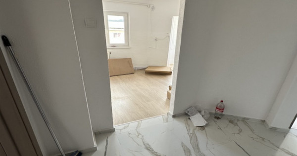 Apartament de vanzare, cu 2 camere, 45 mp, zona Tepes