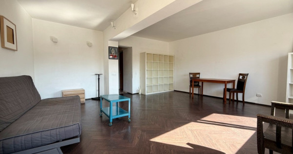 2 cam, str J L Calderon, 68mp, loc parcare garaj, centrala bloc, 1981