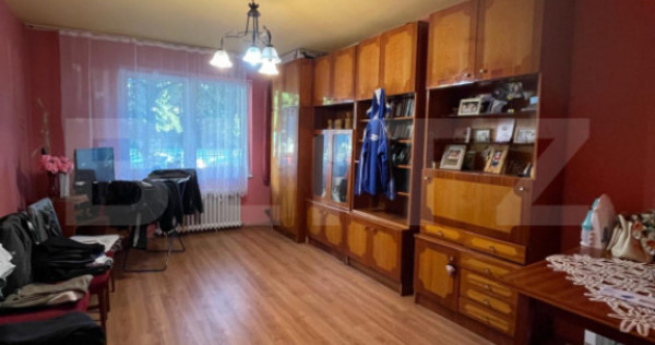 Apartament de vanzare 3 camere, 68 mp, zona Tudor