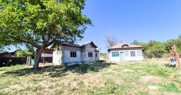 Casa, teren intravilan Negrasi Arges