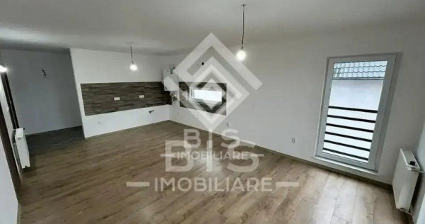 3 Apartamente 3 camere bloc nou