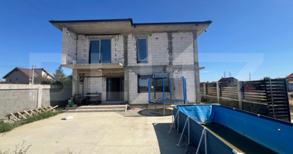 Casa la rosu, 233 mp, P+1, zona Veteranilor