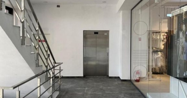 Centru comercial,cu chiriași, ideal investitie