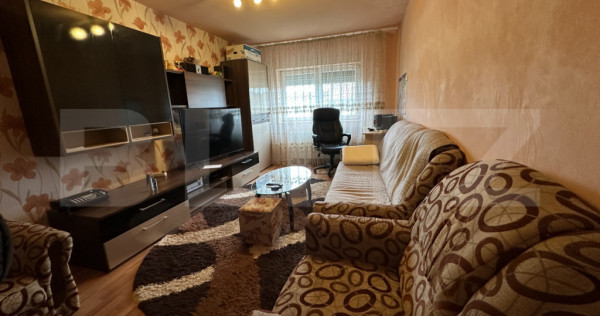 Apartament cu 3 camere si 2 bai, zona Rogerius