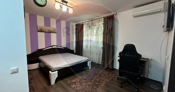 Garsoniera de inchiriat in Titan