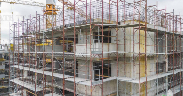 Apartament 2 camere spatios 63mp utili balcon bloc nou secto