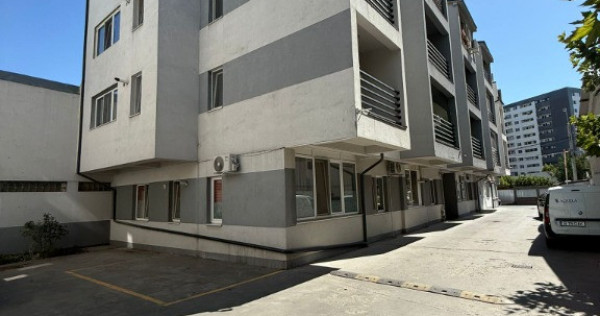 Studio mobilat- utilat { Metrou Dimitrie Leonida }