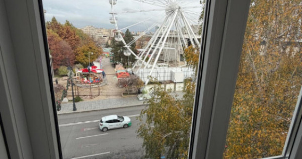 Apartament cu 2 camere decomandat, 50 mp,ultracentrala, zon